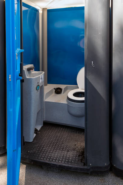 Portable Toilet Options We Offer in Saltville, VA