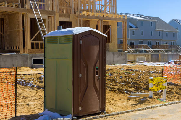 Best Porta potty delivery and setup  in Saltville, VA